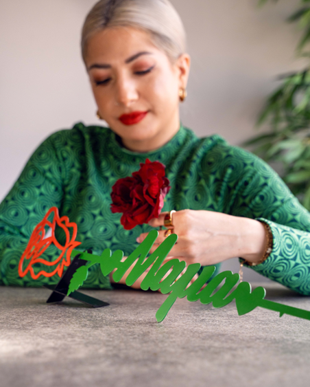 Happy Mother's Day, Μεταλλικό διακοσμητικό