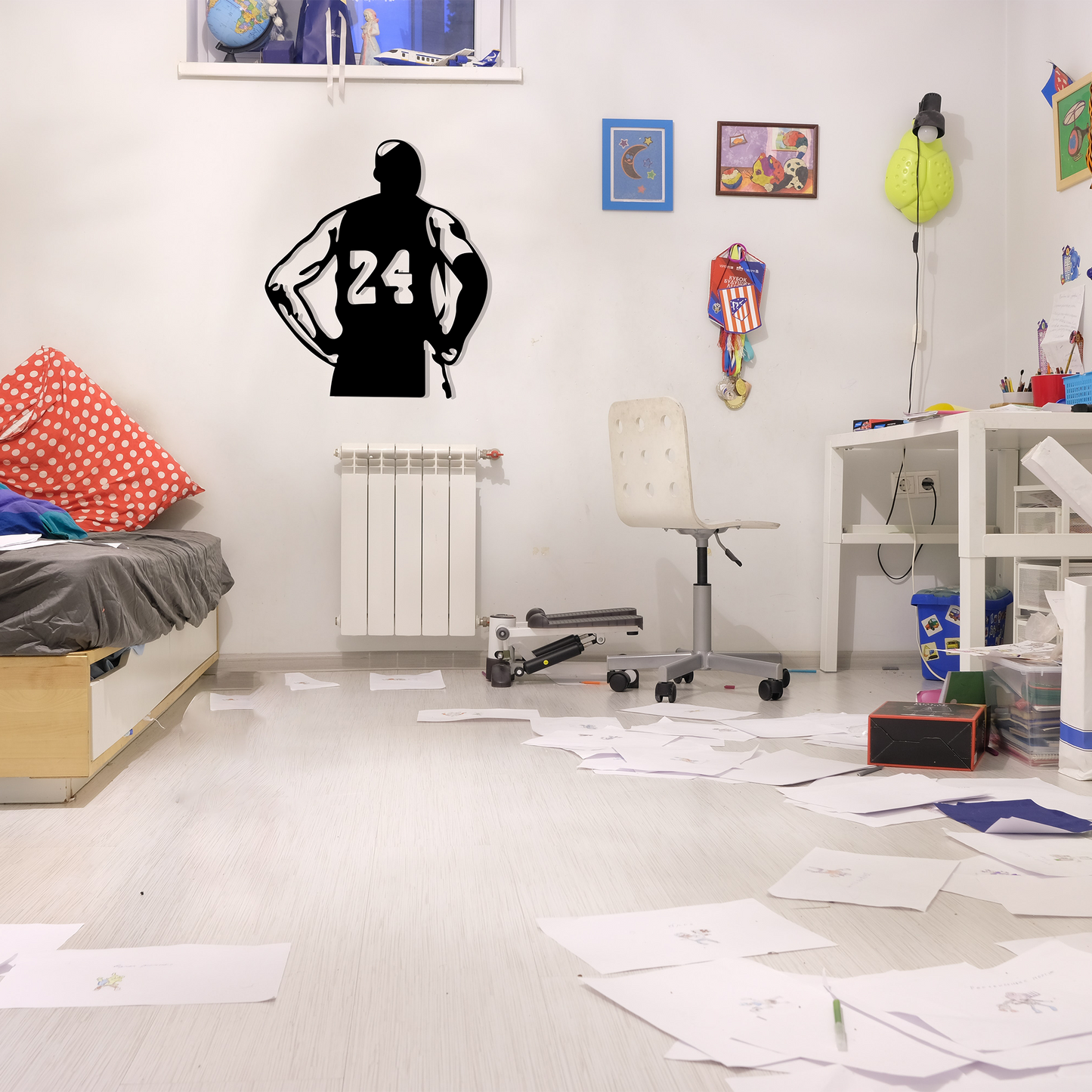 KOBE, Μεταλλικό διακοσμητικό τοίχου